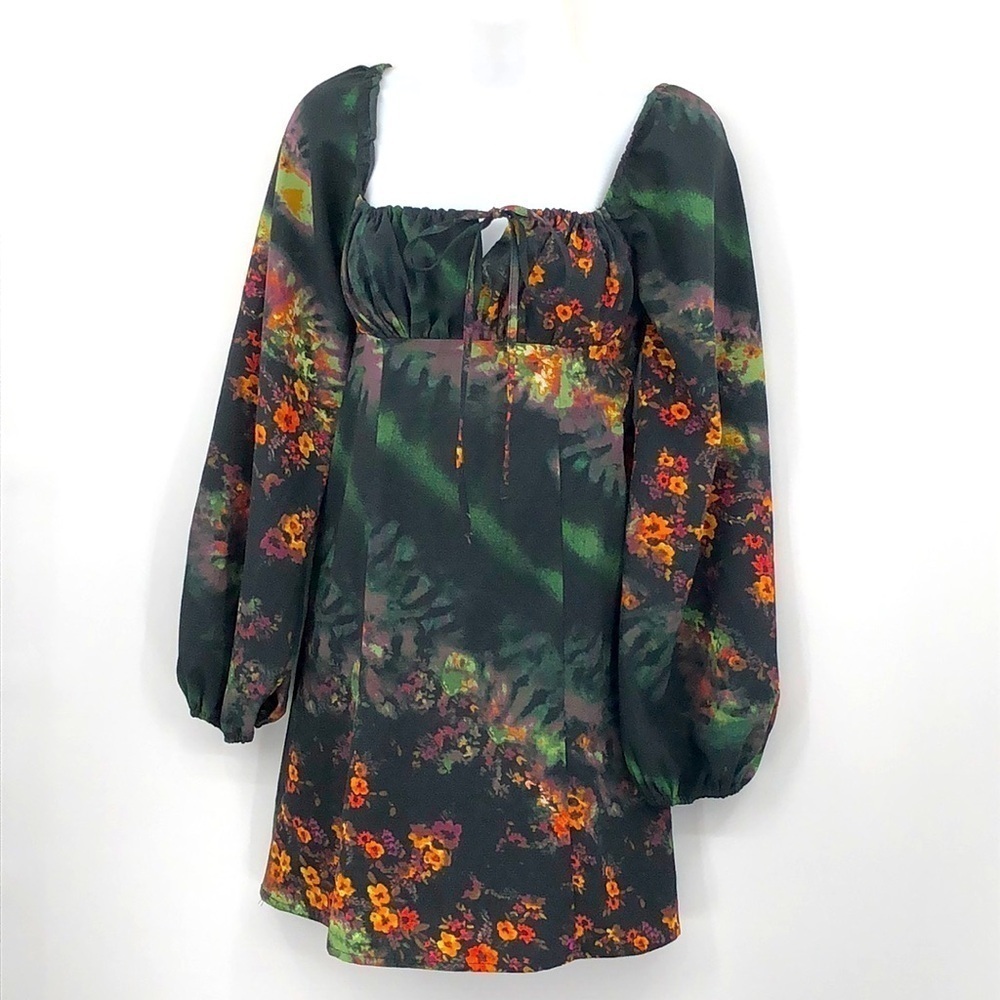 Urban Outfitters Puff Balloon Sleeve Dress Size XS Floral Print, Lined Regency